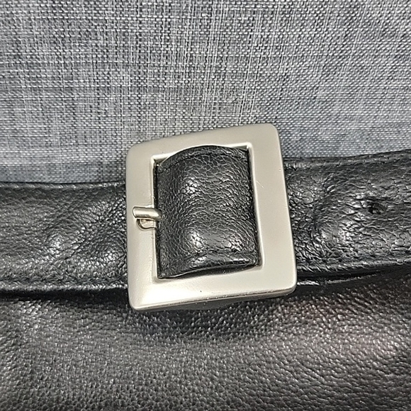 Picard Small Black Leather Messenger flap Shoulder Bag w/ Silver Buckle Hardware - Picture 8 of 11